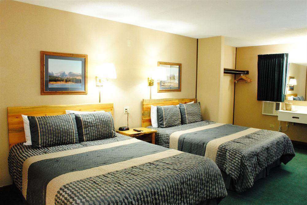 Table Mountain Inn Golden Esterno foto
