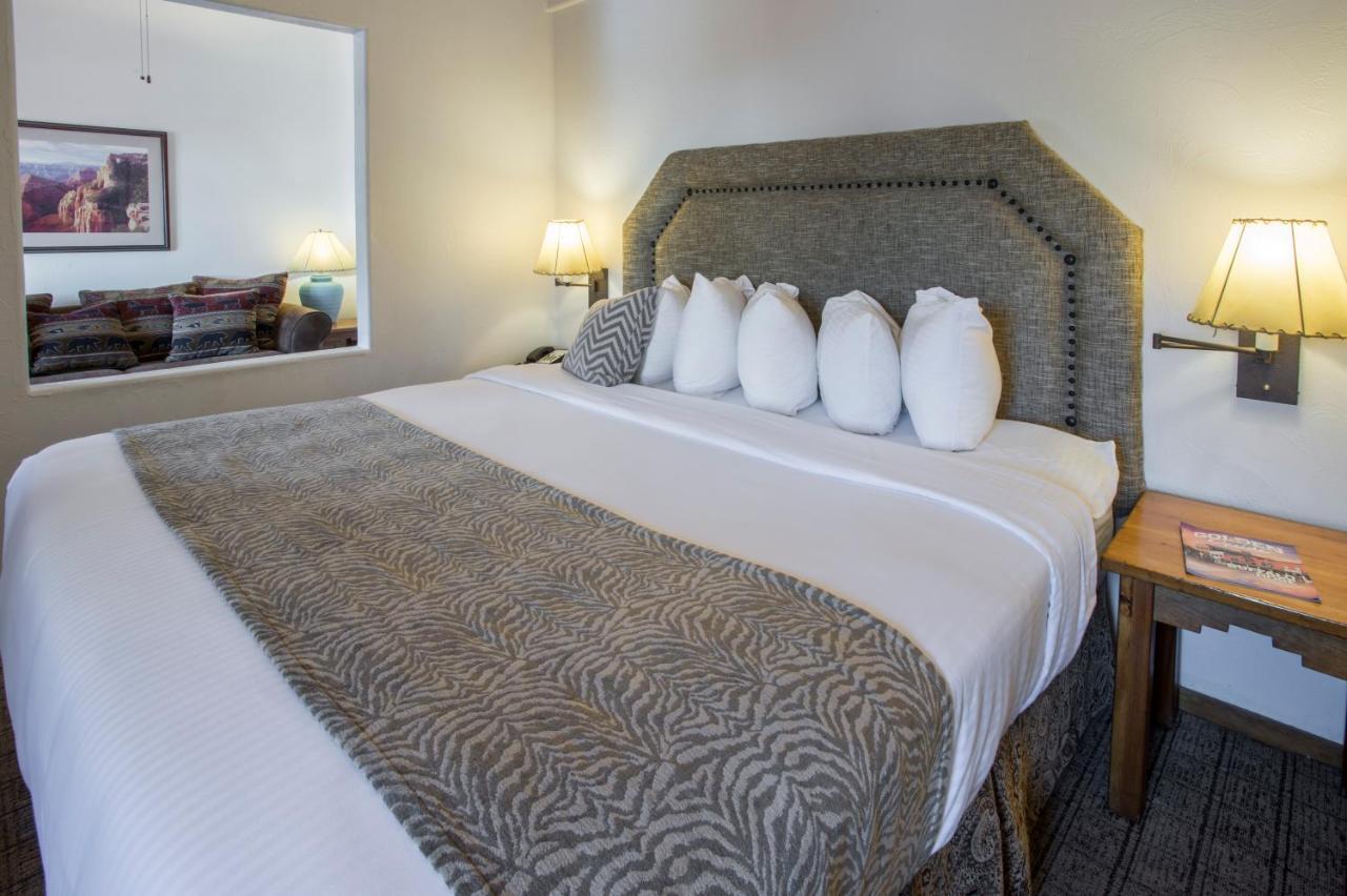 Table Mountain Inn Golden Esterno foto