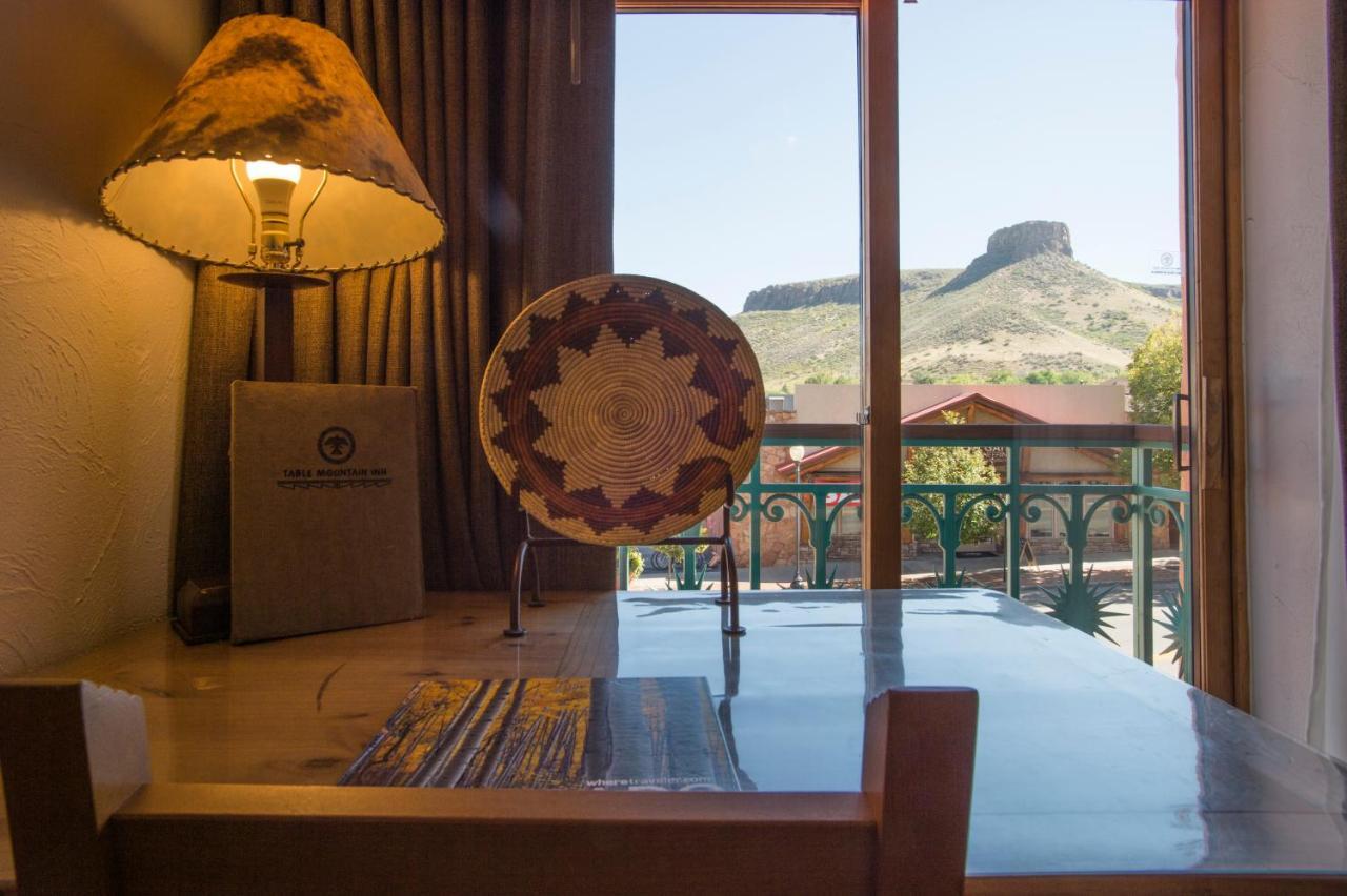 Table Mountain Inn Golden Esterno foto