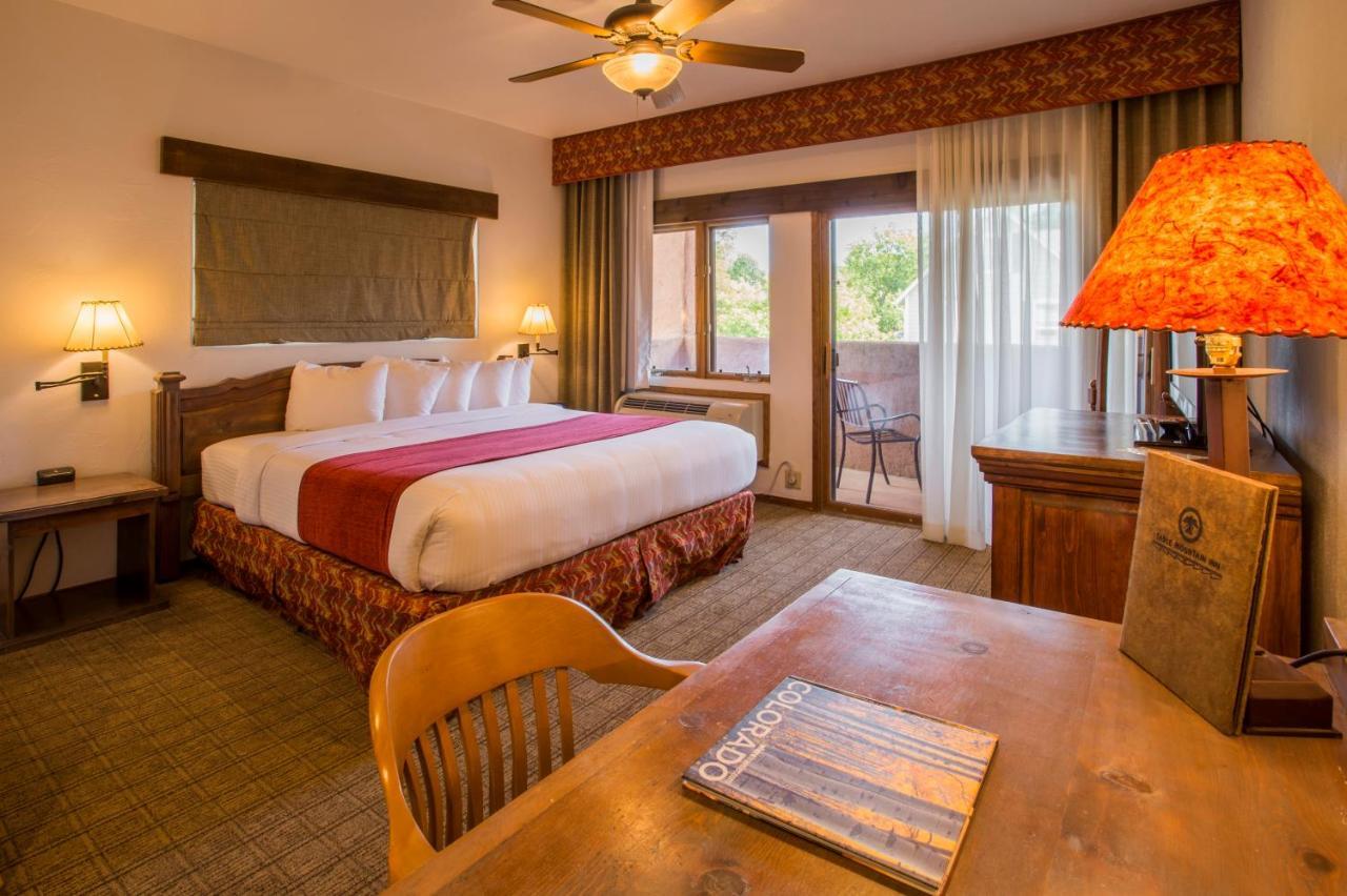 Table Mountain Inn Golden Esterno foto