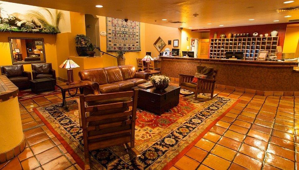 Table Mountain Inn Golden Interno foto